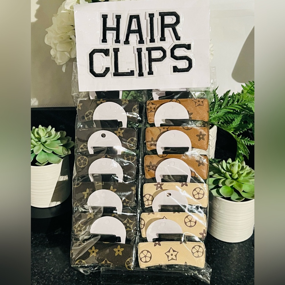 Hair Clips 8PC Textured Design NWT